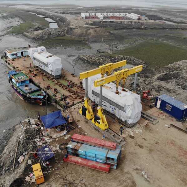 Steady Lift Operations | Mirsarai 150MW Dual Fuel Power Plant Steady Lift Operations | Mirsarai 150MW Dual Fuel Power Plant